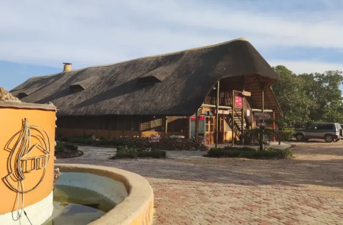 Liseli Lodge exterior